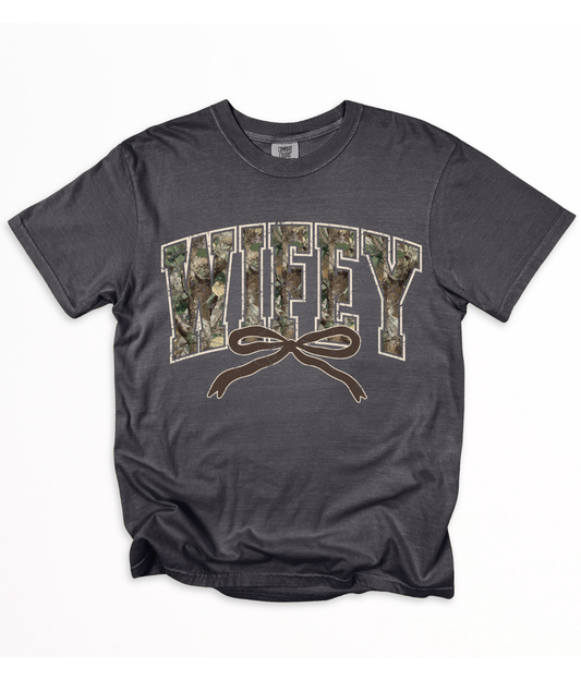 Wifey camo tee