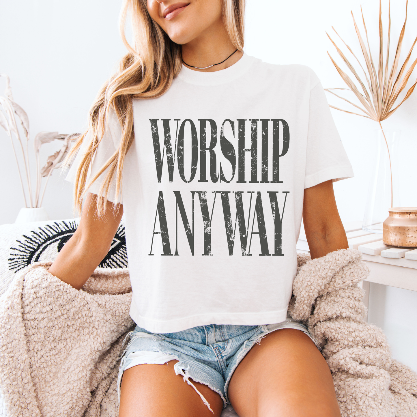 Worship Anyway Cropped tee
