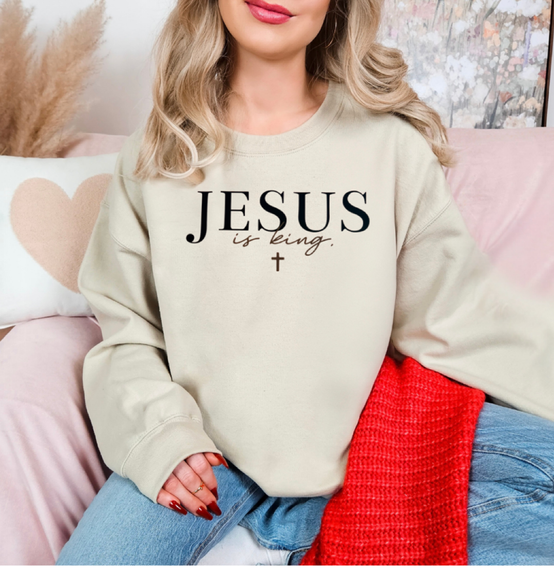 Jesus is king crewneck