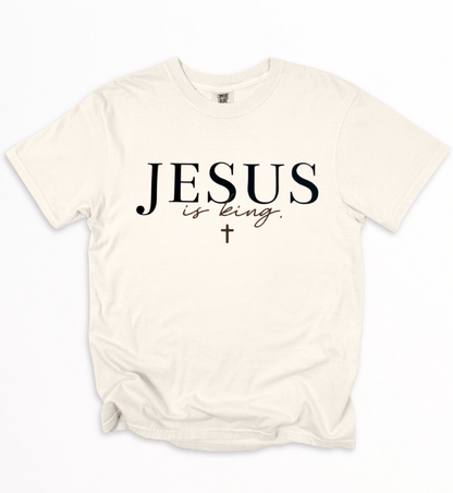 Jesus is king tee