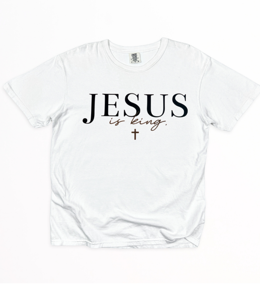 Jesus is king tee