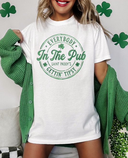 In the Pub tee